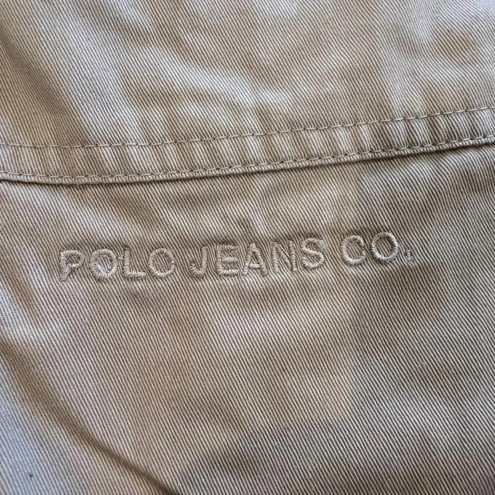 Vintage Polo Jeans Co. Beige Cargo Shorts Men's Size 16‎ Classic Utility Y2K
